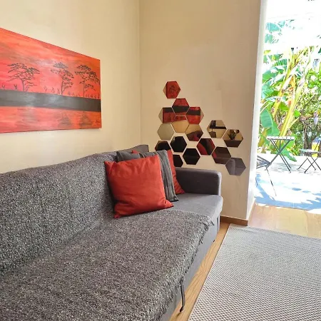 Garden Center Apartment *